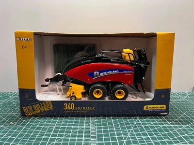 ERTL13972- 1/32 New Holland Big Baler 340 - Image 1 of 4