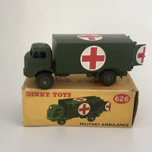 Dinky Toys 626 Military Ambulance w/Box - Picture 1 of 12