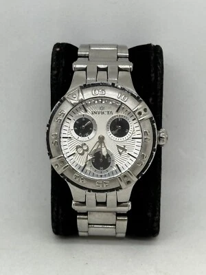 Invicta Subaqua 26142 ~ Women's Black & Silver Round Analog Day-Date Watch - Изображение 1 из 4