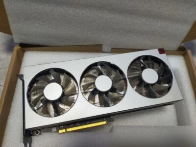 AMD Radeon VII 7 16GB Graphics Card - Image 1 of 4