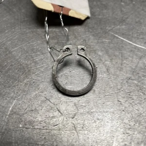 OEM GOOD USED KUBOTA DIESEL D662E TIMING SNAP RING - Picture 1 of 2