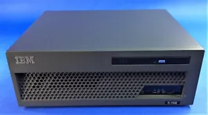 IBM 4810-33H SUREPOS 300 1 GB de RAM, Intel Celeron 2,00 GHz con disco duro de 40 GB - Imagen 1 de 4