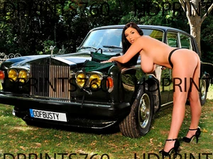 Cars & Girls - 4X6 And 8x10 Artistic Photo Busty Model (32),hot nude celebrity - Bild 1 von 1