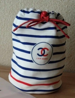 Auth CHANEL L'AIR MARIN DRAWSTRING Pouch bag Novelty Size Medium - Image 1 of 4