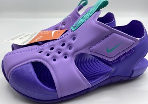 infant size 2 nike sandals