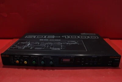 USED Roland SDE-1000 Digital Delay Rack Effect Vintage from Japan U2189 240314 - Image 1 of 4