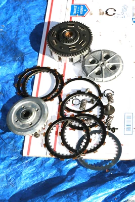 KAWASAKI KZ440 LTD 1980-81 PIEZAS DE EMBRAGUE OEM ¡BONITAS! ENVÍO GRATIS Foto 1 de 2