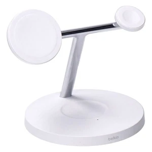 Belkin BoostCharge Pro Bezprzewodowa ładowarka 3 w 1 z MagSafe 15W Czarna - Zdjęcie 1 z 4