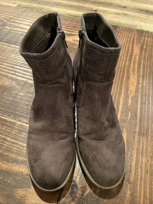 Botines marrón tallado con volantes para mujer 8,5 cremallera lateral Foto 1 de 4