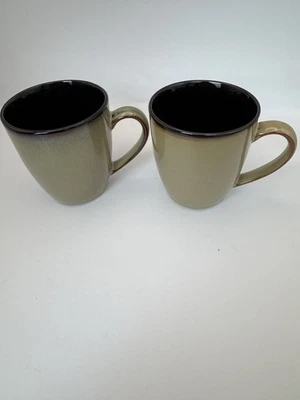 DOS tazas de café TAOS diarias Pfaltzgraff tazas de 12 oz taza bronceada taza usada en excelente estado Foto 1 de 2