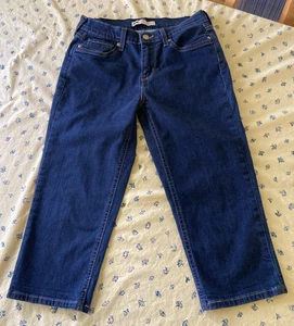 Women's Levi's Capri Jeans Pants Size 6 *preowned* - Picture 1 of 13