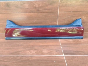 Conjunto de acabado parte inferior del panel trasero Nissan Sunny Sentra B12 7985075A00 ORIGINAL 85 87 - Imagen 1 de 14