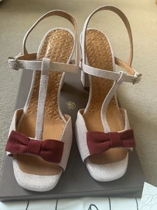Chie Mihara Braile Stella Nude T Bar Sandals size 40 - Picture 1 of 9