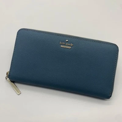 Portafoglio lungo Kate Spade blu navy in pelle saffiano con cerniera direttam... - Immagine 1 di 4