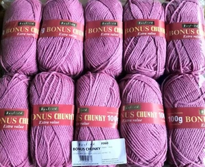 Hayfield Bonus Chunky - Deep Rose - Picture 1 of 4