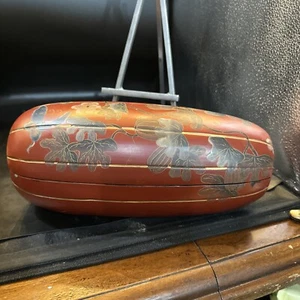 JAPANESE MAKI-E RED LACQUER WARE WOOD INCENSE BOX GOURD SHAPE & HAND PAINTED 11” - Picture 1 of 15