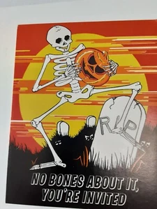 Antiguo papel de invitación vintage de fiesta de Halloween esqueleto RIP Art Co. 1981 sin usar - Imagen 1 de 4