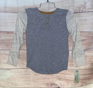 Genuine Kids OshKosh Boys Shirt 5T Heather Gray Henley Long Sleeves NWT LBB76 - Picture 1 of 3