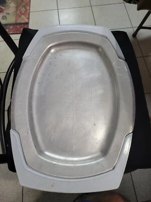 北欧洁具伺服自助餐 Sizzler 服务器金属盘带绝缘服务器 18 x 13 — 第 1/4 张图片