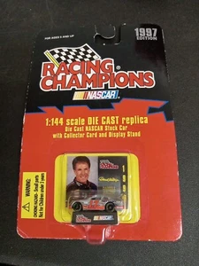 DARRELL WALTRIP  1:144 SCALE #17 PARTS AMERICA Nascar car Racing Champions 1997 - Picture 1 of 3