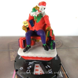 Batman Animated Series ~ THE JOKER #054 + PRESENT s003 HeroClix super rare Santa - Picture 1 of 5
