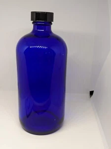 Botella de vidrio de boticario ~ grande 16 OZ ~ azul cobalto BOSTON ROUND ~ medicina - Imagen 1 de 4