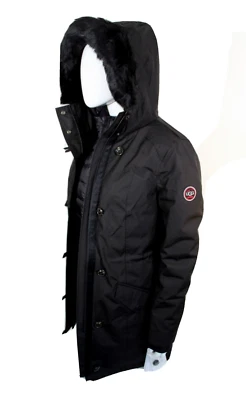 UGG Adirondack 中号黑色羽绒连帽女式派克大衣 MSRP $495 — 第 1/4 张图片