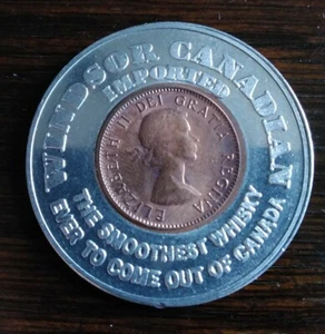 Windsor Canadian Imported Whisky Encased 1 Cent Penny 1964 Coin Lucky Token - Picture 1 of 2
