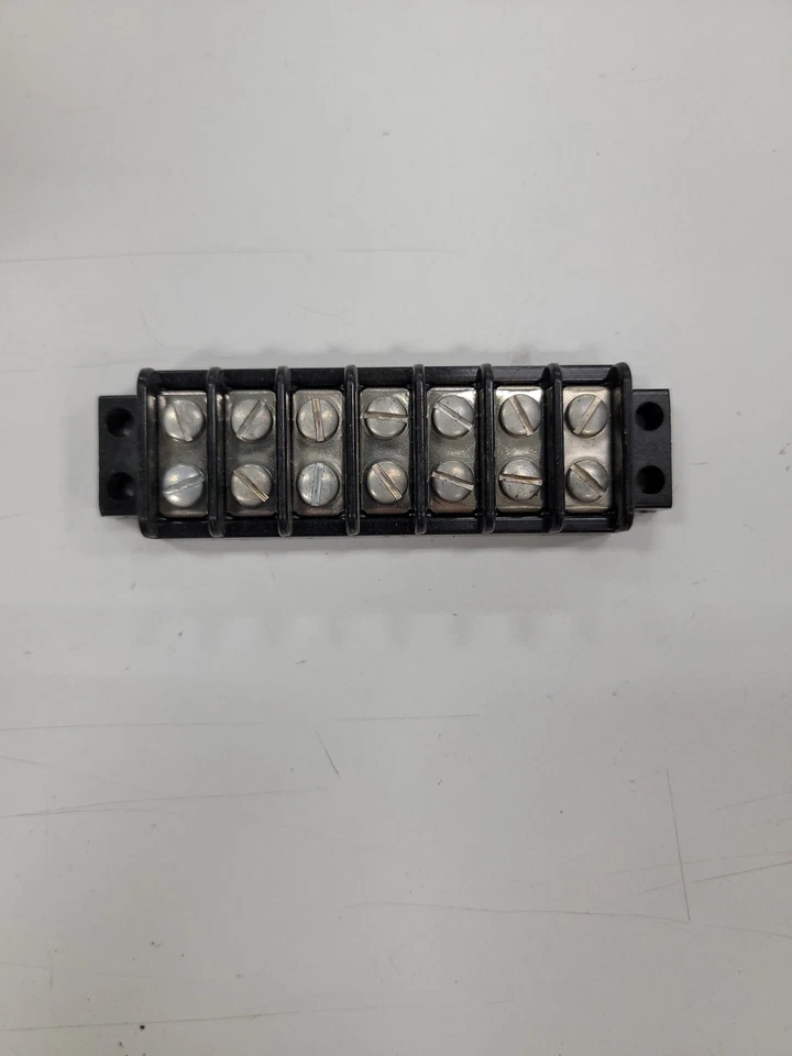 Beau/Molex Barrier Strip 7 Positions - Image 1 of 2