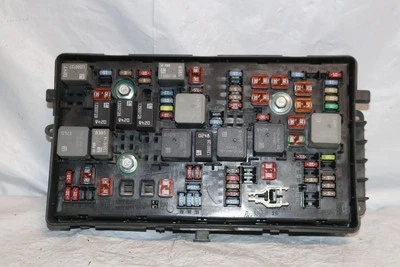 2013 BUICK LACROSSE FUSE BOX OEM R#3724 - Image 1 of 4