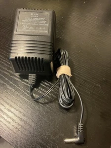 iLUV i177BLK Model OH-48063DT Power Supply Charger - Picture 1 of 3