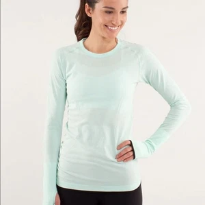 LULULEMON Run Swiftly Tech manga larga cuello redondo para mujer 8 agujeros para el pulgar verde menta - Imagen 1 de 7