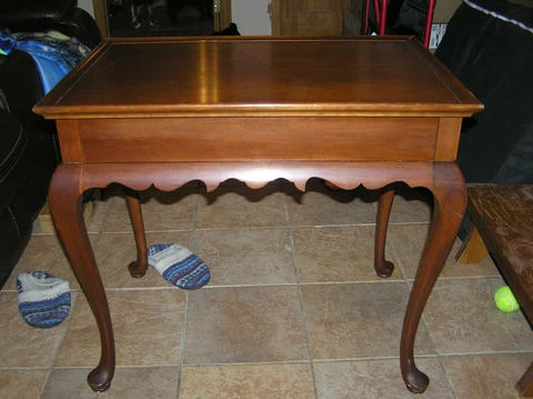Harden Queen Anne Tea Table Cover