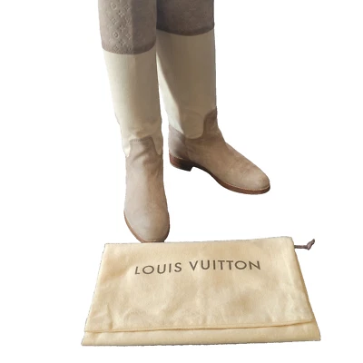 Botas longas LOUIS VUITTON camurça/lona bege/cinza tamanho 37 (EUA 6.5) - Imagem 1 de 4