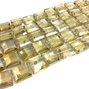 Champagne Cream Yellow Crystal Faceted Flat Square Bead 18mm Handcut 15" 19pcs - Picture 1 of 12