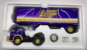 1St GEAR 1953 #19-2056 WHITE 3000 SEMI & TRAILER JOHNNY LIGHTING PURPLE 1/34 3 - Picture 1 of 12