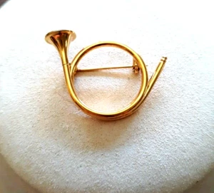 Vintage Napier French Horn Pin Dainty Delicate Small Brooch Gold Tone Minimalist - Picture 1 of 4