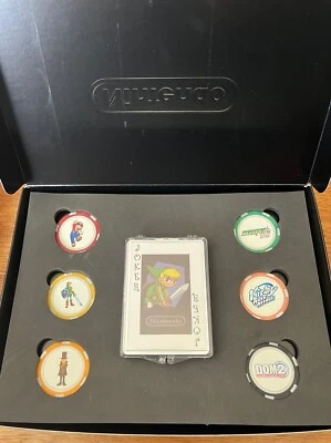 Auténticas fichas de póker Nintendo con licencia y cartas selladas Game Stop Manager Foto 1 de 4