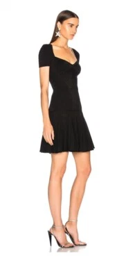 Vestido Alexander McQueen Volantes Dobladillo Manga Corta Mezcla Lana Talla Grande 2500$ Foto 1 de 4