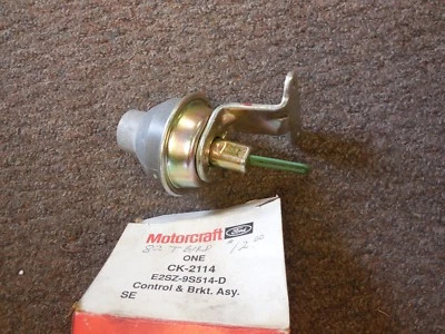 FORD MUSTANG 1983-1985 3,8 L 6 CILINDROS ESTRANGULADOR PULL OFF E2SZ-9S514-D nuevo de lote Foto 1 de 3