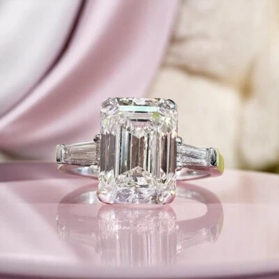 Engagement Diamond Ring Lab Grown Emerald 3. 5 Ct IGI Certified 18k White Gold - Image 1 of 4