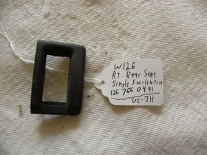 Mercedes Benz W126 Right Rear Window Door Single Switch Trim plastic cover -7H - Picture 1 of 7