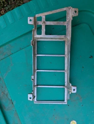 1973 - 1974 凯迪拉克埃尔多拉多前侧标记镀铬边框环绕成型 LH — 第 1/3 张图片