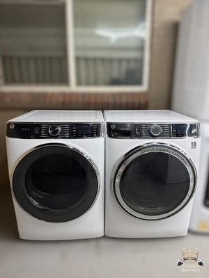GE washer and electric dryer set. - Image 1 of 4