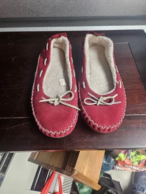 LL Bean Hearthside Leather Red Slippers Women 11 M Suede Moccasins House Shoes - Image 1 of 4