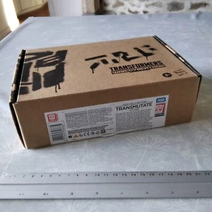 TRANSFORMERS Generations - TRANSMUTATE Deluxe class - War For Cybertron - Picture 1 of 3