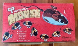 Caja de ratón mecánico de juguete de hojalata de cuerda vintage de 1 docena (12) ratones nuevo stock antiguo - Imagen 1 de 4
