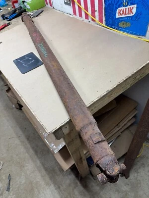 1964 1965 66 1967 Chevelle Lemans Cutlass GTO Skylark 60" 27 spline eje de transmisión Foto 1 de 4