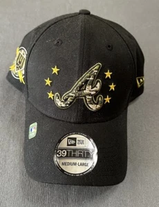 Men's New Era Black Atlanta Braves 2024 Armed Forces Day 39THIRTY Flex Hat M/L - Picture 1 of 8