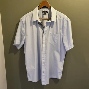 Mens Jeff Banks 24:7 Blue / White Shirt. Size XL. Tailored Fit. Short Sleeve. - Picture 1 of 8